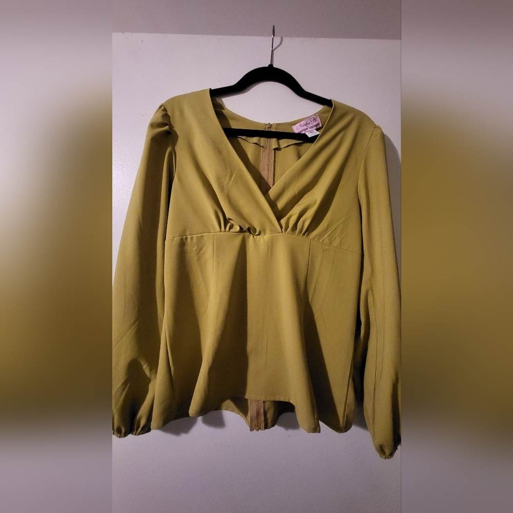 Chic Chartreuse Blouse with Long Sleeves